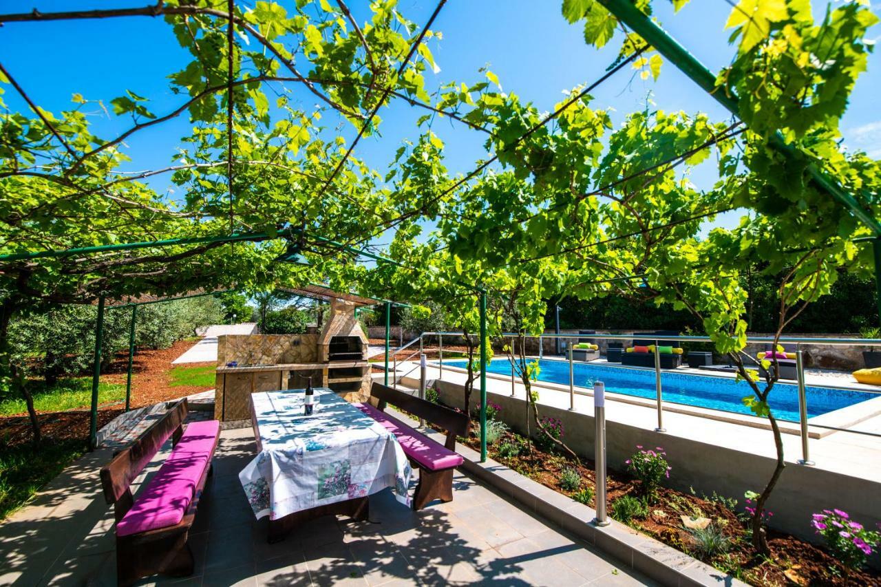 Holiday Home Mara Fondole Экстерьер фото