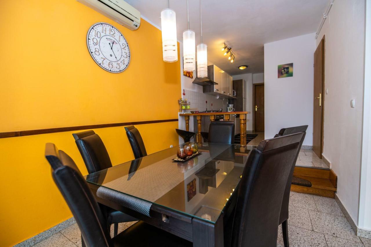 Holiday Home Mara Fondole Экстерьер фото